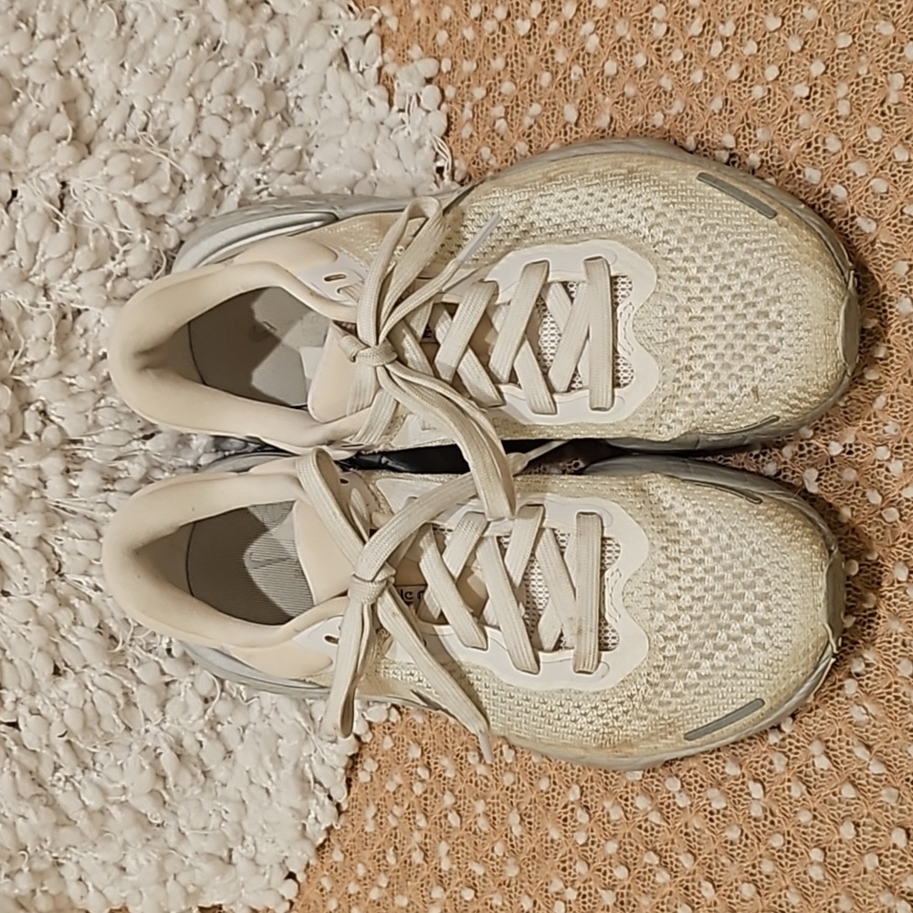 Nike Zoomx Sneakers - Picture 16 of 16